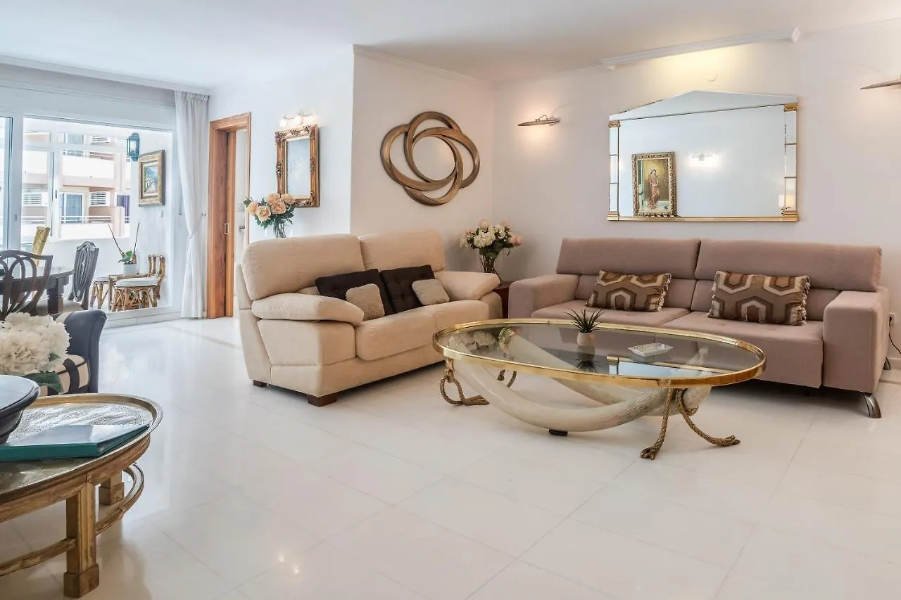 Deluxe Apartment On The First Line Marbella 0*,